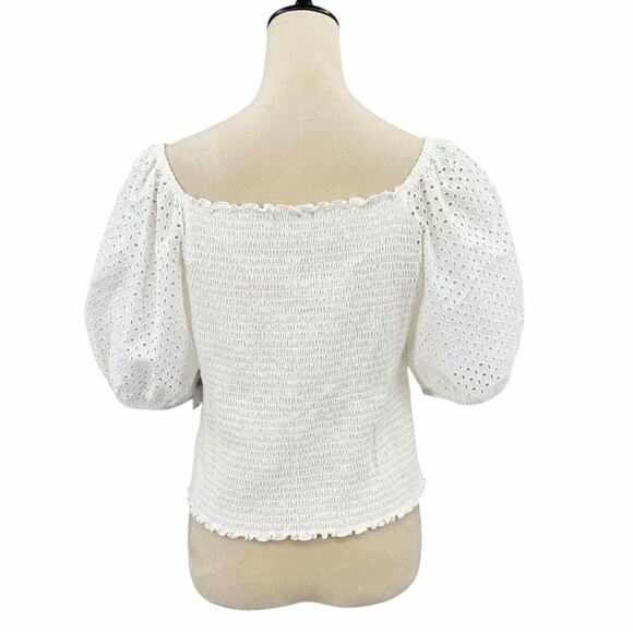 Gap NWT Sz L Crisp White Knit Eyelet Puff Sleeve Smocked Cropped Peasant Top - Picture 2 of 13